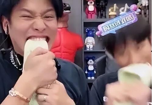 小杨哥和小黄最新爆料视频,揭秘娱乐圈惊人内幕! 第3张 小杨哥和小黄最新爆料视频,揭秘娱乐圈惊人内幕! 第3张